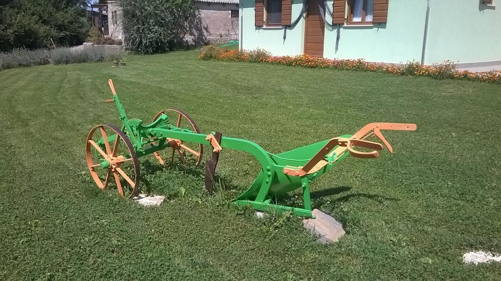 Agroturism Stara Stala Hotel Borut Екстериор снимка