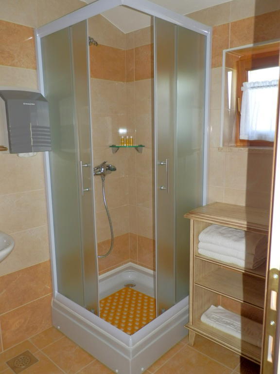 Agroturism Stara Stala Hotel Borut Стая снимка