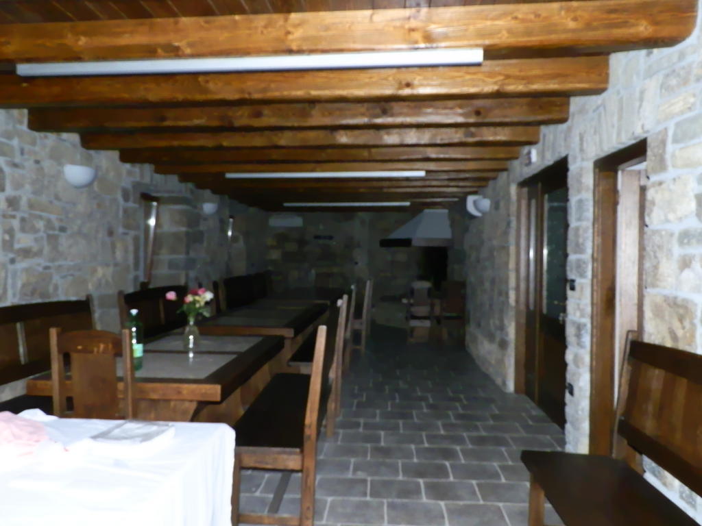 Agroturism Stara Stala Hotel Borut Екстериор снимка